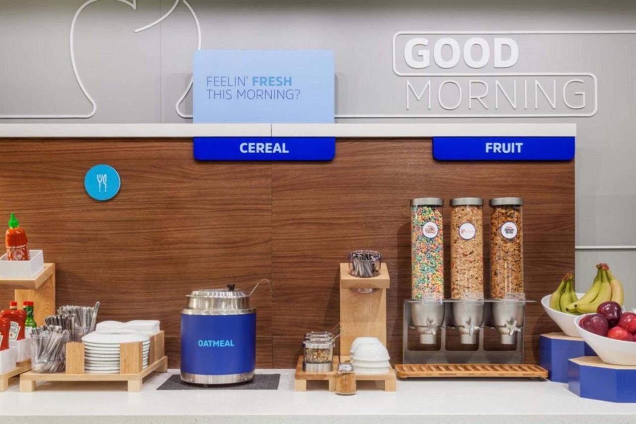 Holiday Inn Express Hotel & Suites Pampa By Ihg Экстерьер фото